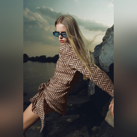 Zara Shirt Dress - Picture 2 of 6